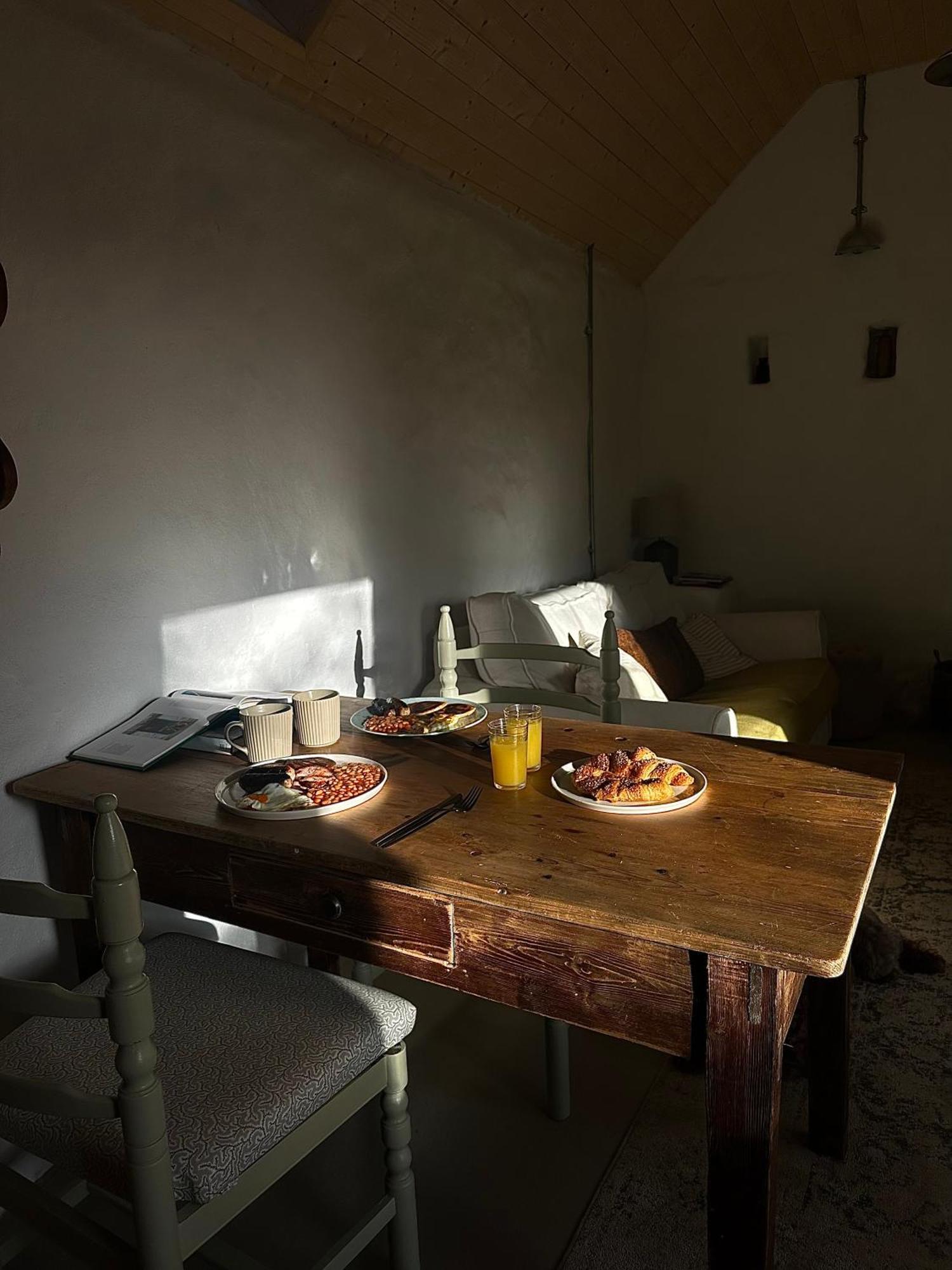 Cosy Couples Retreat At The Coop With Hot Tub Villa Kilkeel Ngoại thất bức ảnh